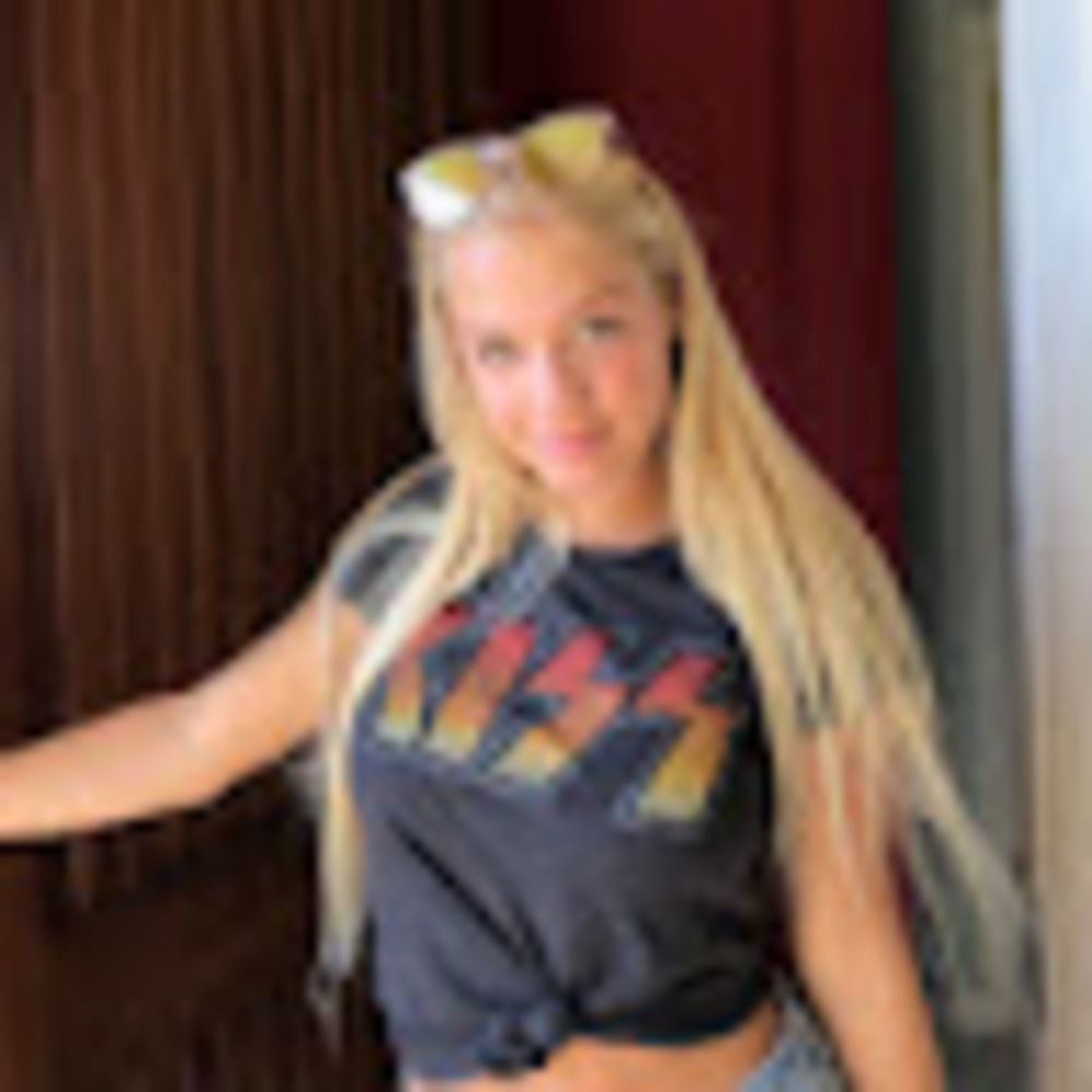 Meet your Posher, Katya